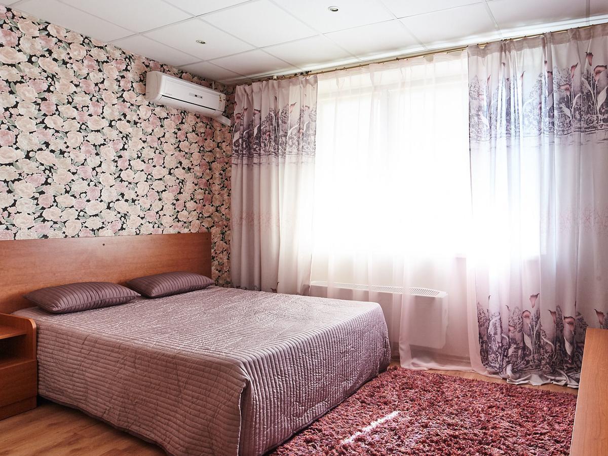 Hotel Bonjour Butovo Moskow Bagian luar foto